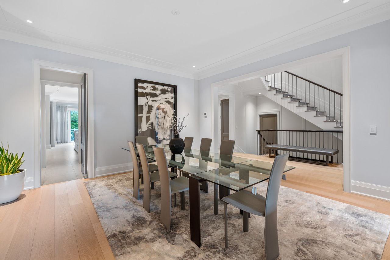 221 Dunvegan Road
