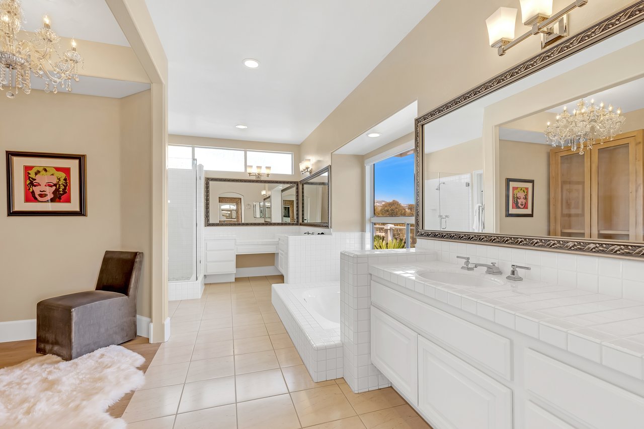 Luxury Rental Minutes from Doheny Beach