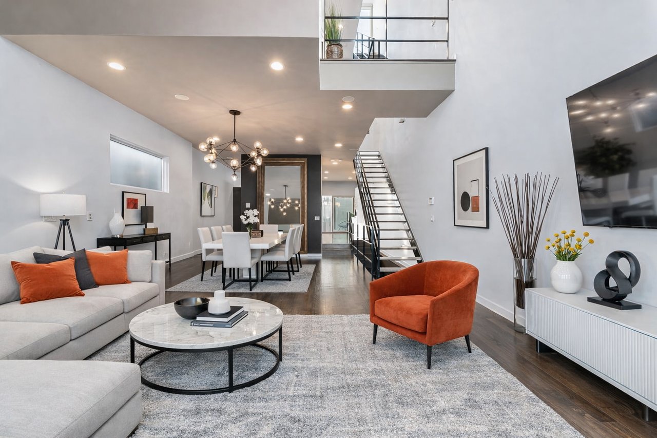 Coming Soon | 2223 W. Race Ave