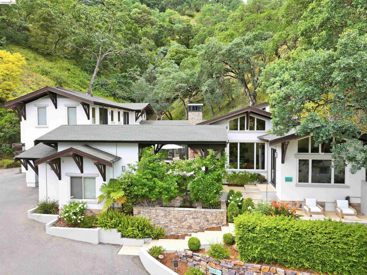 Navigating the Home Selling Process in Danville, CA: A Complete Seller's Guide