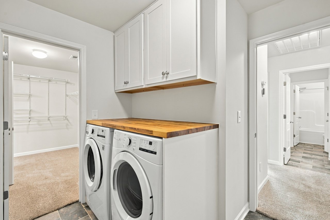 Modern Luxury & Cul-de-Sac Comfort: Contemporary 4-Bed Gem Near Providence & Research Park!