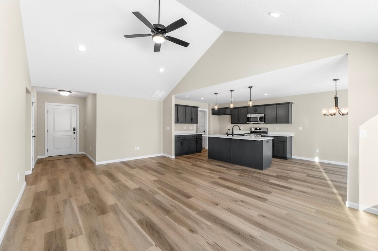 108 Oak Tree Pl