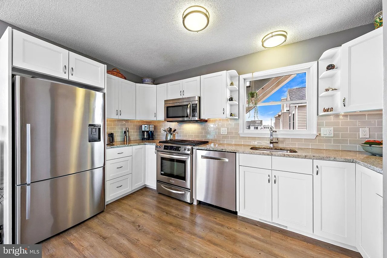 21 W 87th St