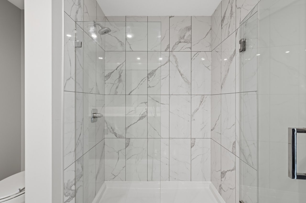 383 Smith Street NW Unit: 402