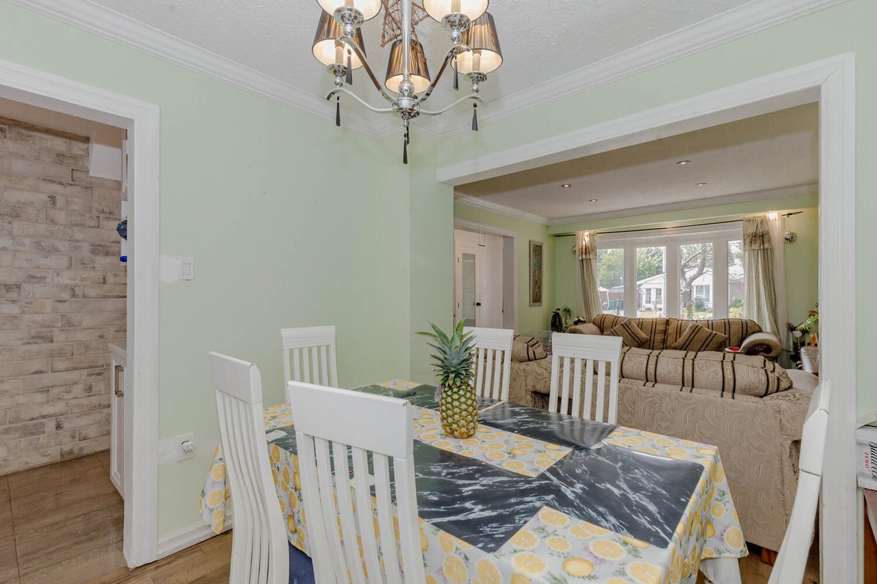 11 Glenmore Crescent
