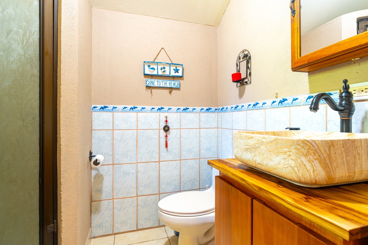 Casa Brisa de La Playa, 2 Bedroom Home Just Steps From the Beach!