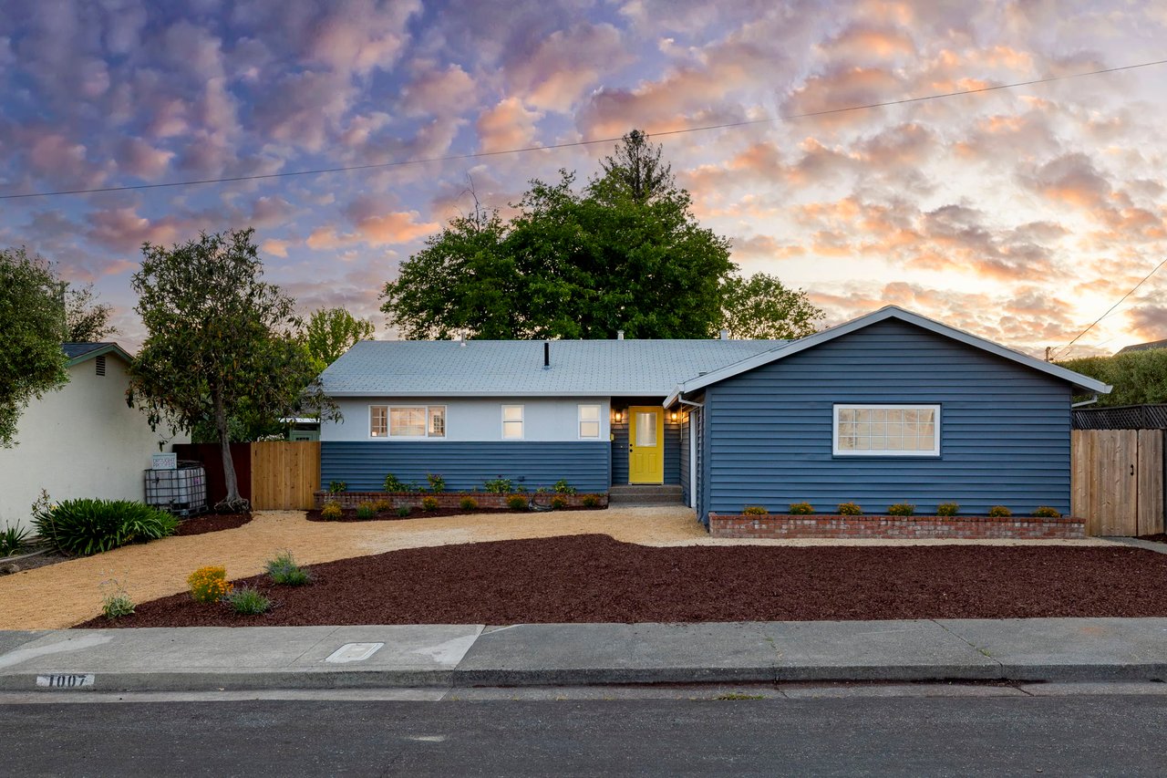 1007 Harold Ln