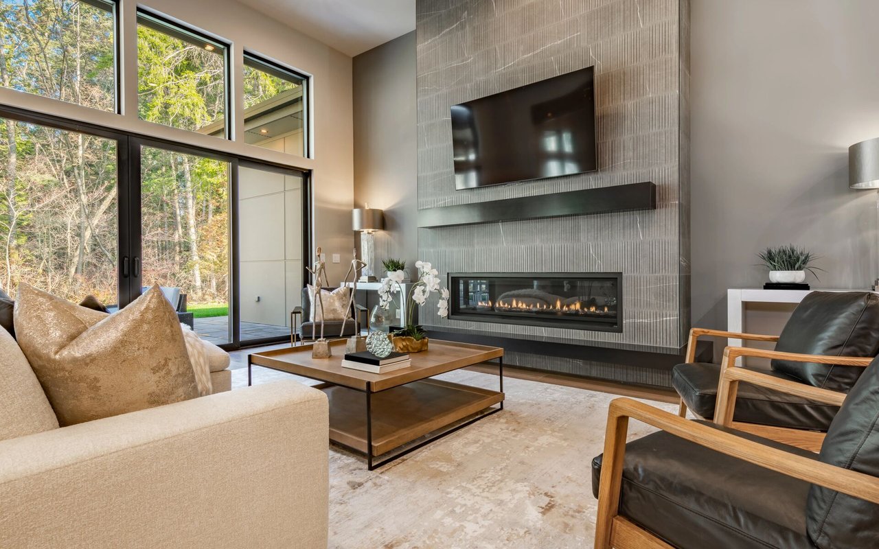 Big Bad Voodoo Daddy at Great Lakes Center for the Arts