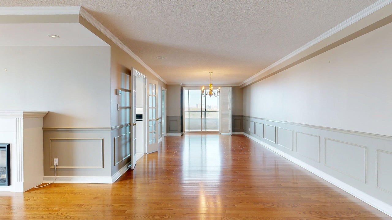 850 Steeles Avenue W Unit: 709