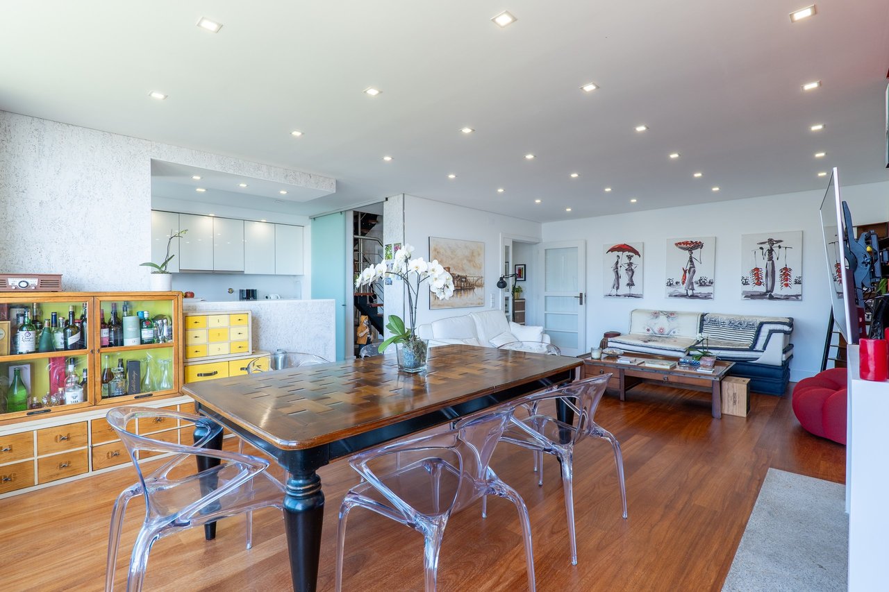 3-bedroom Sea View Duplex in Leça da Palmeira – Elegance, Space & Unmatched Location