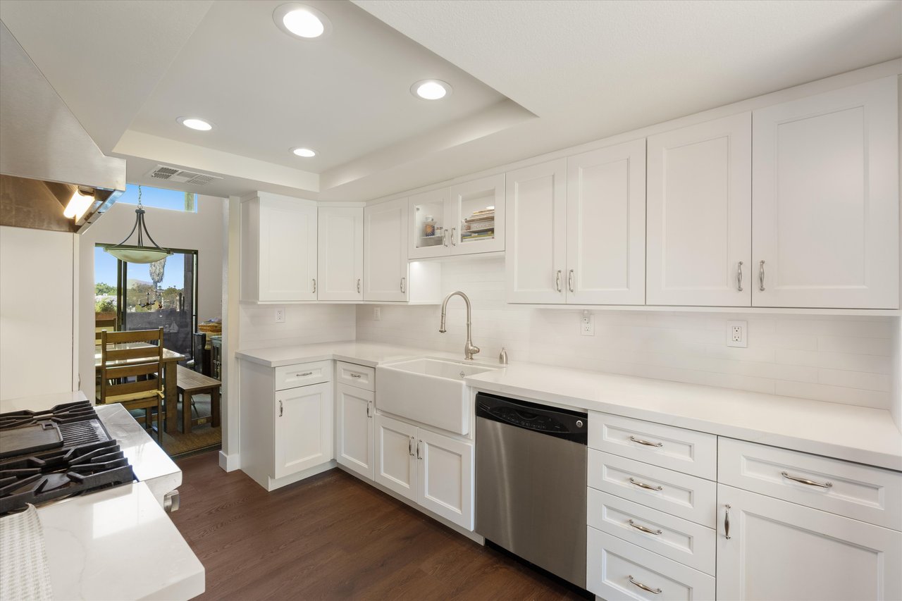 12321 Ocean Park Blvd #17