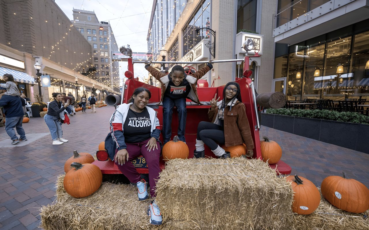 4 Metro Detroit Events That Are Perfect For The 70 Degree Weather This Weekend