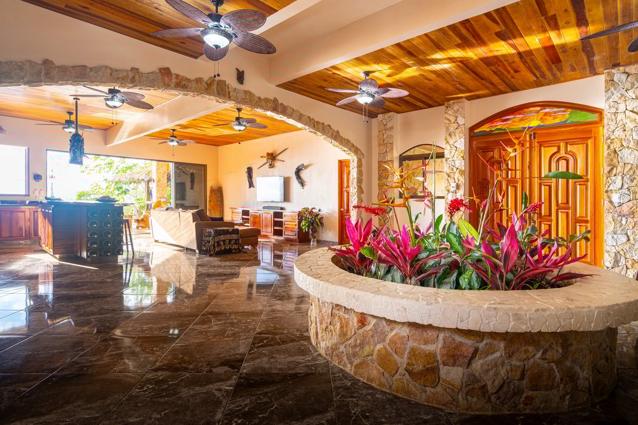 Castillo Puesta del Sol, Escalares - 