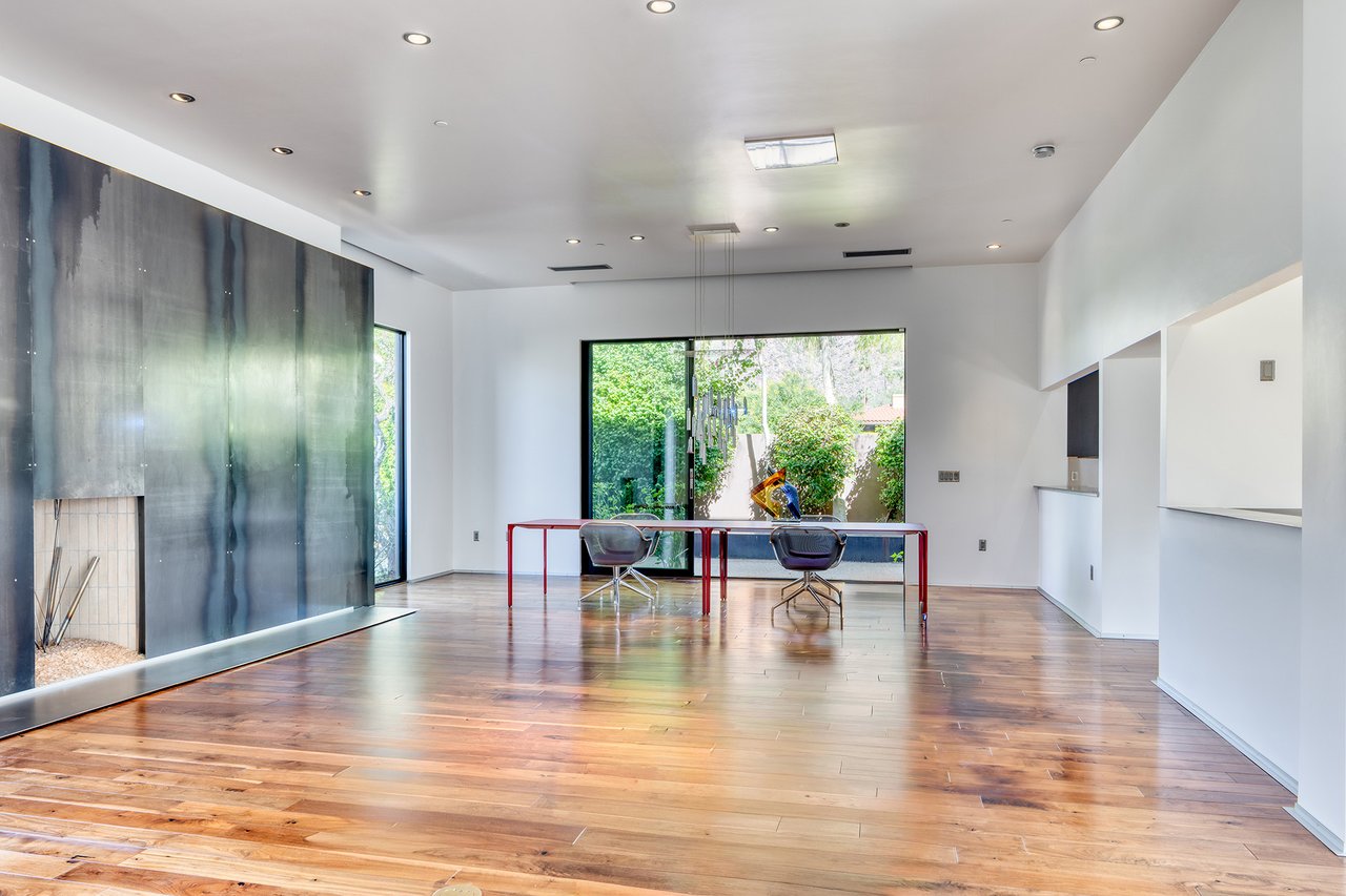 5434 E Lincoln Drive 50