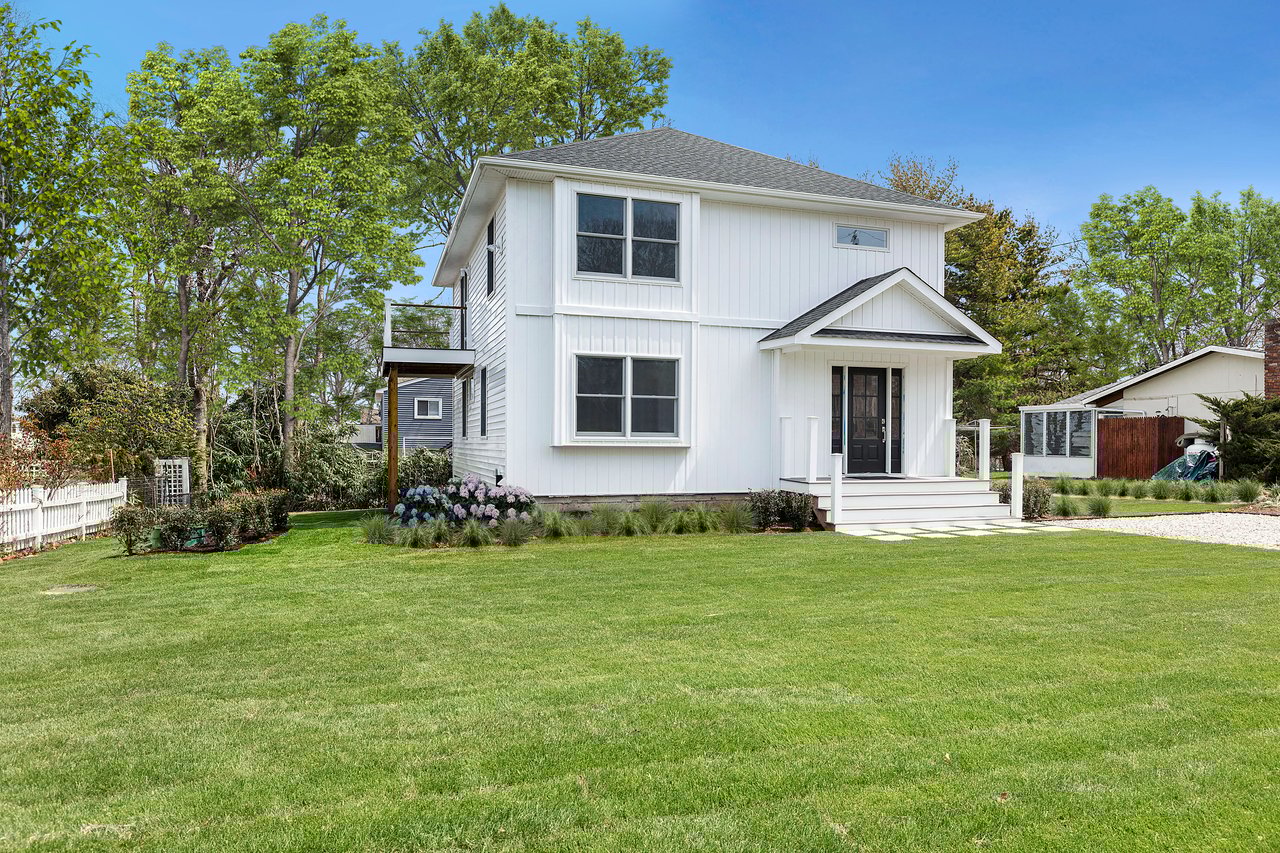 49 Gull Road
