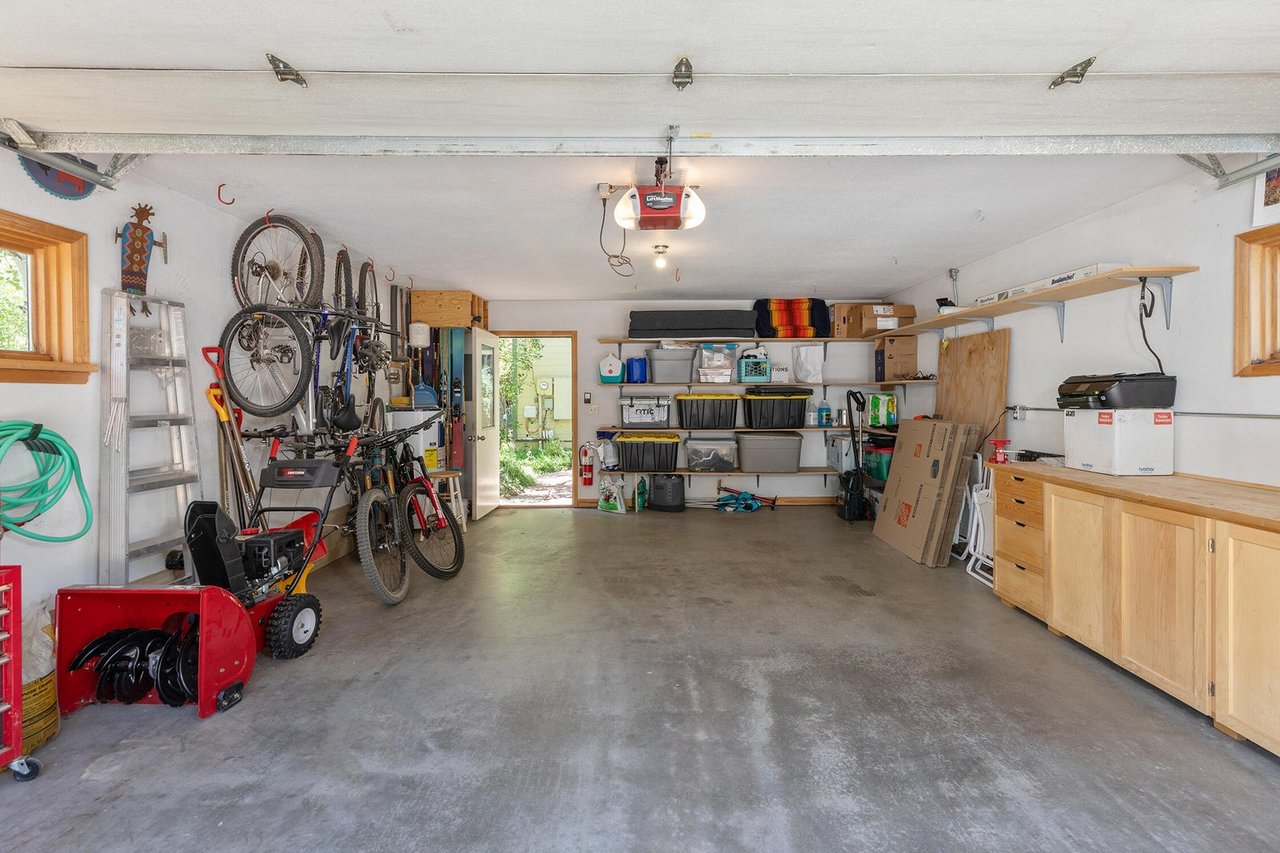 485 E Colorado Ave