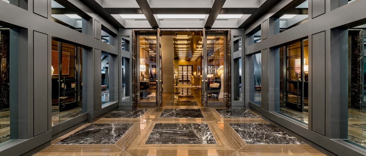 53 W 53