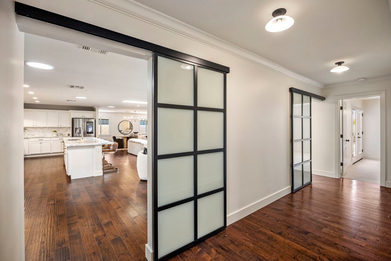 4713 E CALLE REDONDA