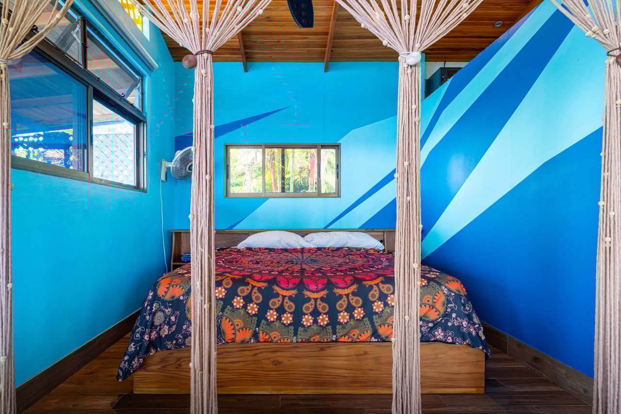 Casa Vista Harmonia, Legendary Ocean Views and Sustainable Living!