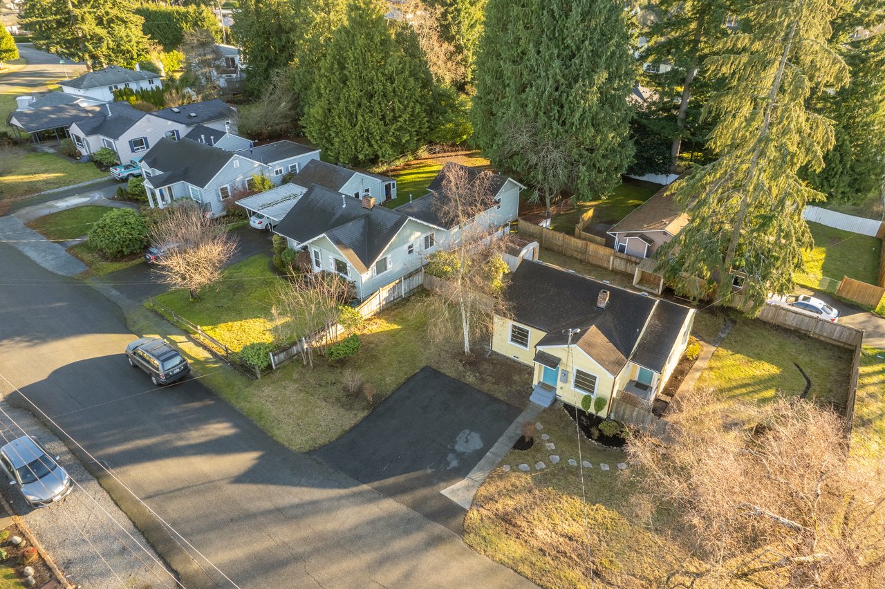 Cozy Everett Home