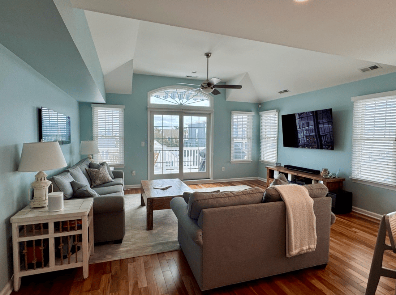 28 16th Street, Surf City