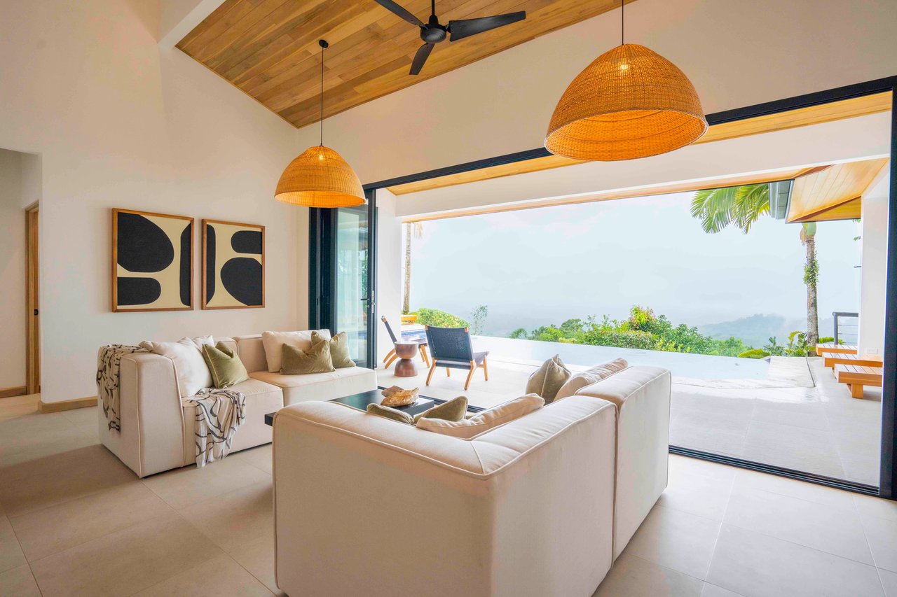 Casa Amarilla – An Extraordinary Luxury Retreat in Tres Rios