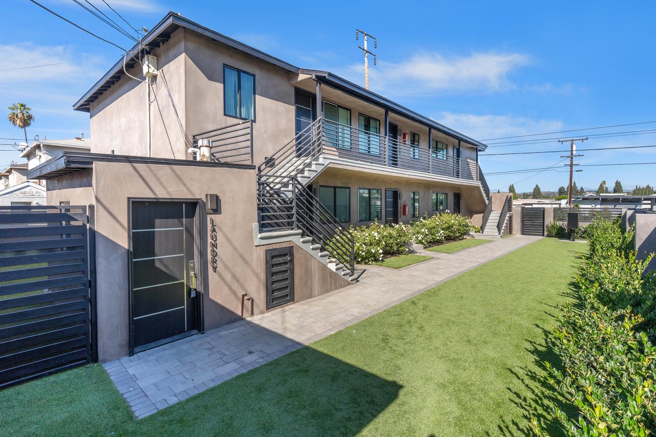 1310 W Valencia Drive