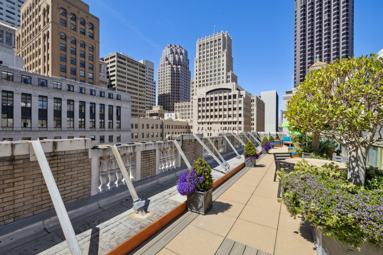 201 Sansome St #401