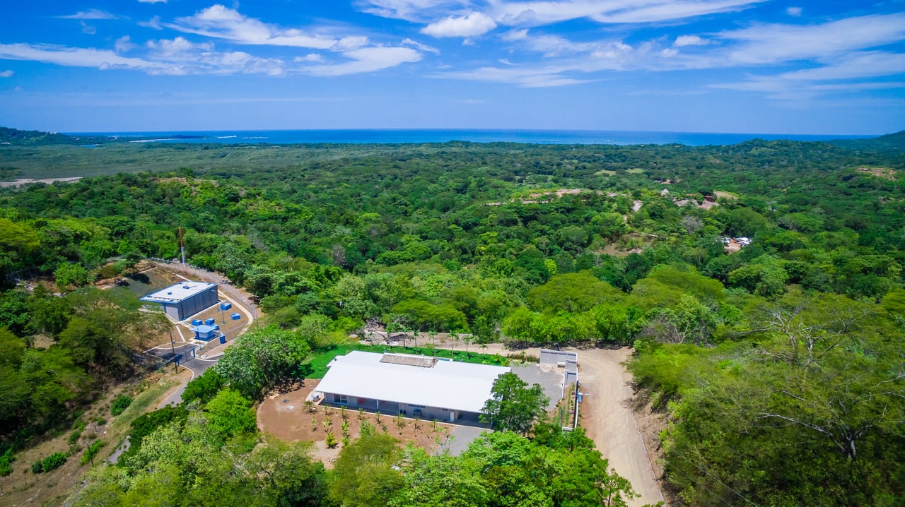 V-Lokamar Corona 1 | Exclusive 5-Bedroom Villa with Panoramic Pacific Ocean Views in Playa Grande