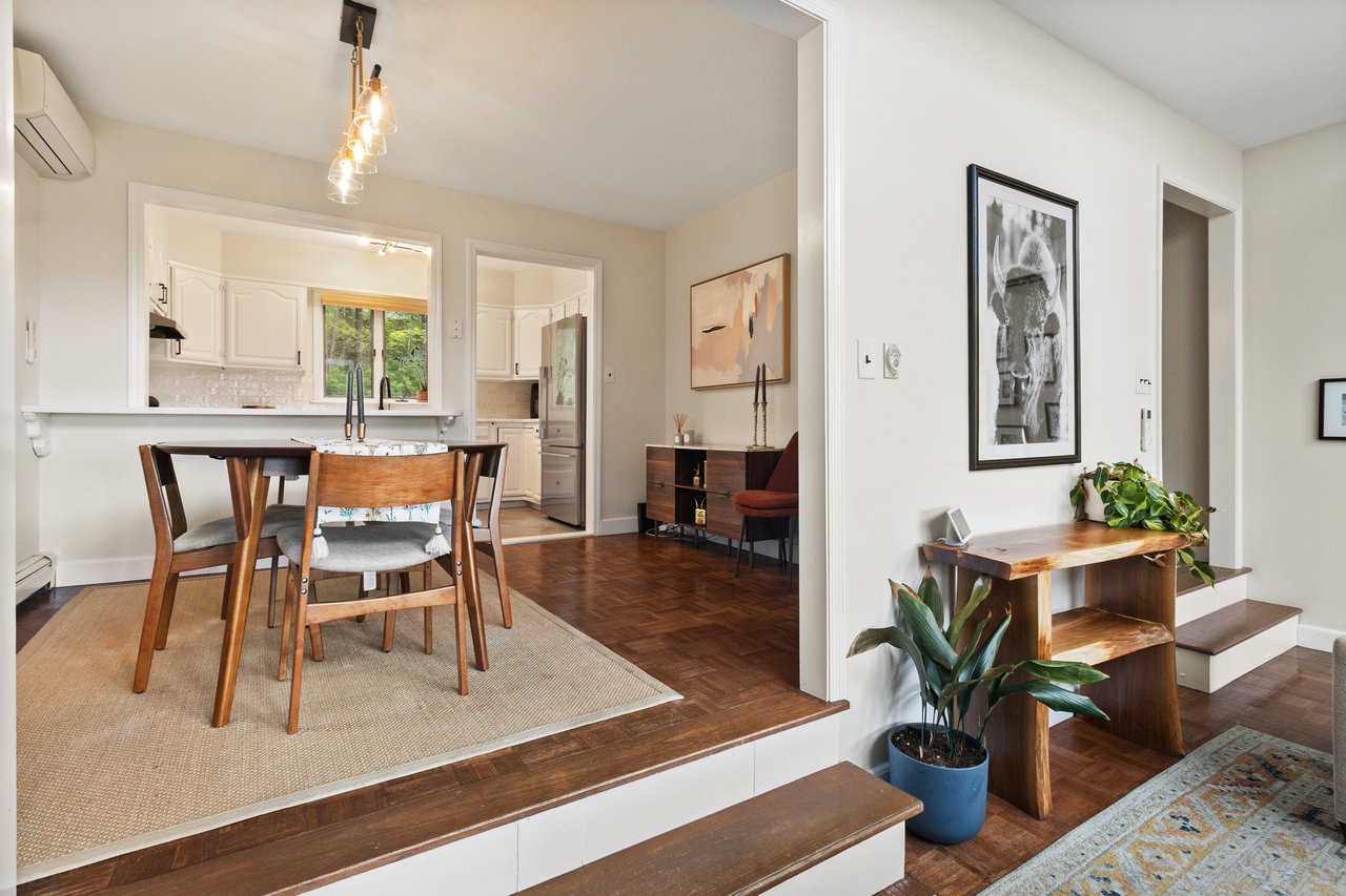 30 Woodcrest Terrace