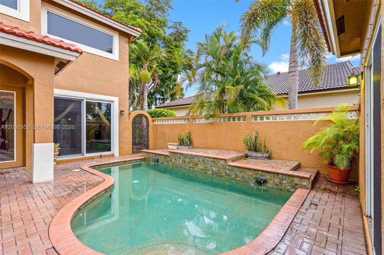 New To The Market: 16403 Diamond Head Drive, Weston, FL |  Stunning Pool home in The Emerald Estates Community