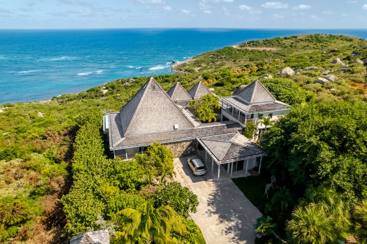 1142 Red Rock Villa