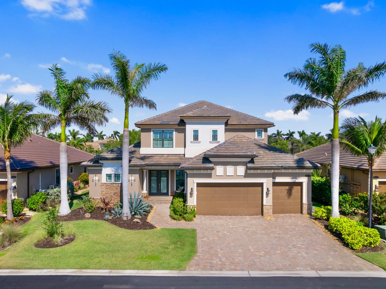 15929 Tropical Breeze DR