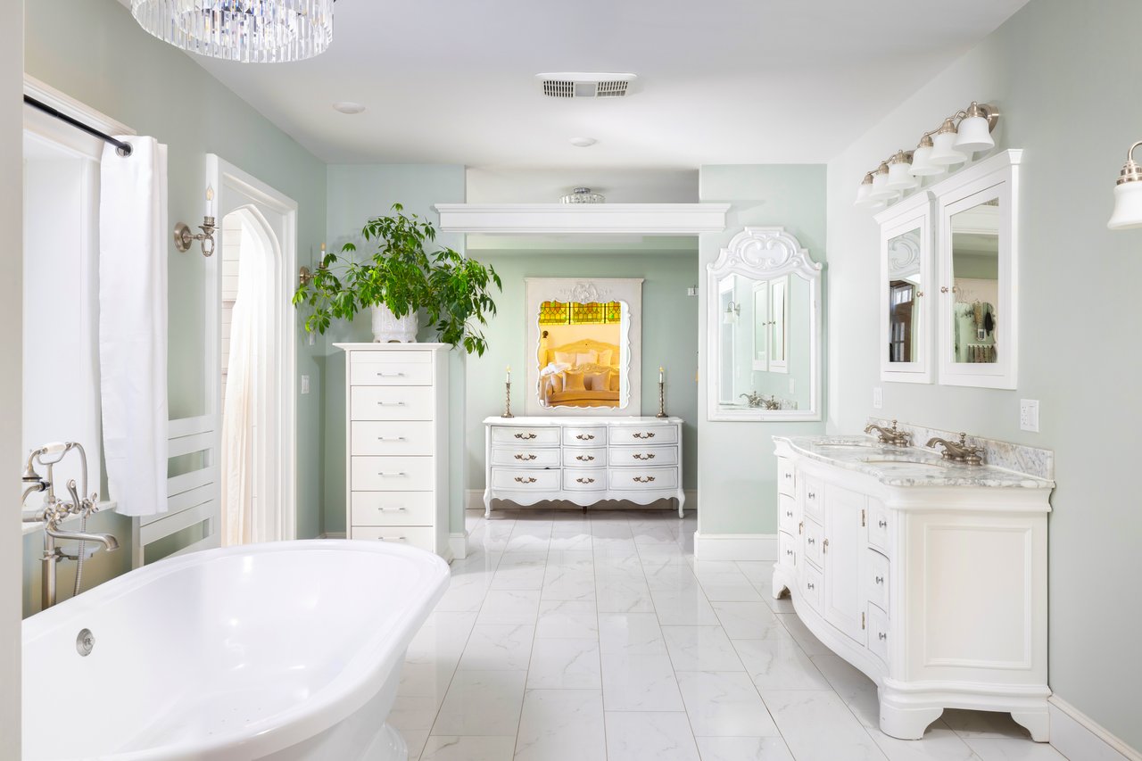 279 Main Street  - Groton, MA