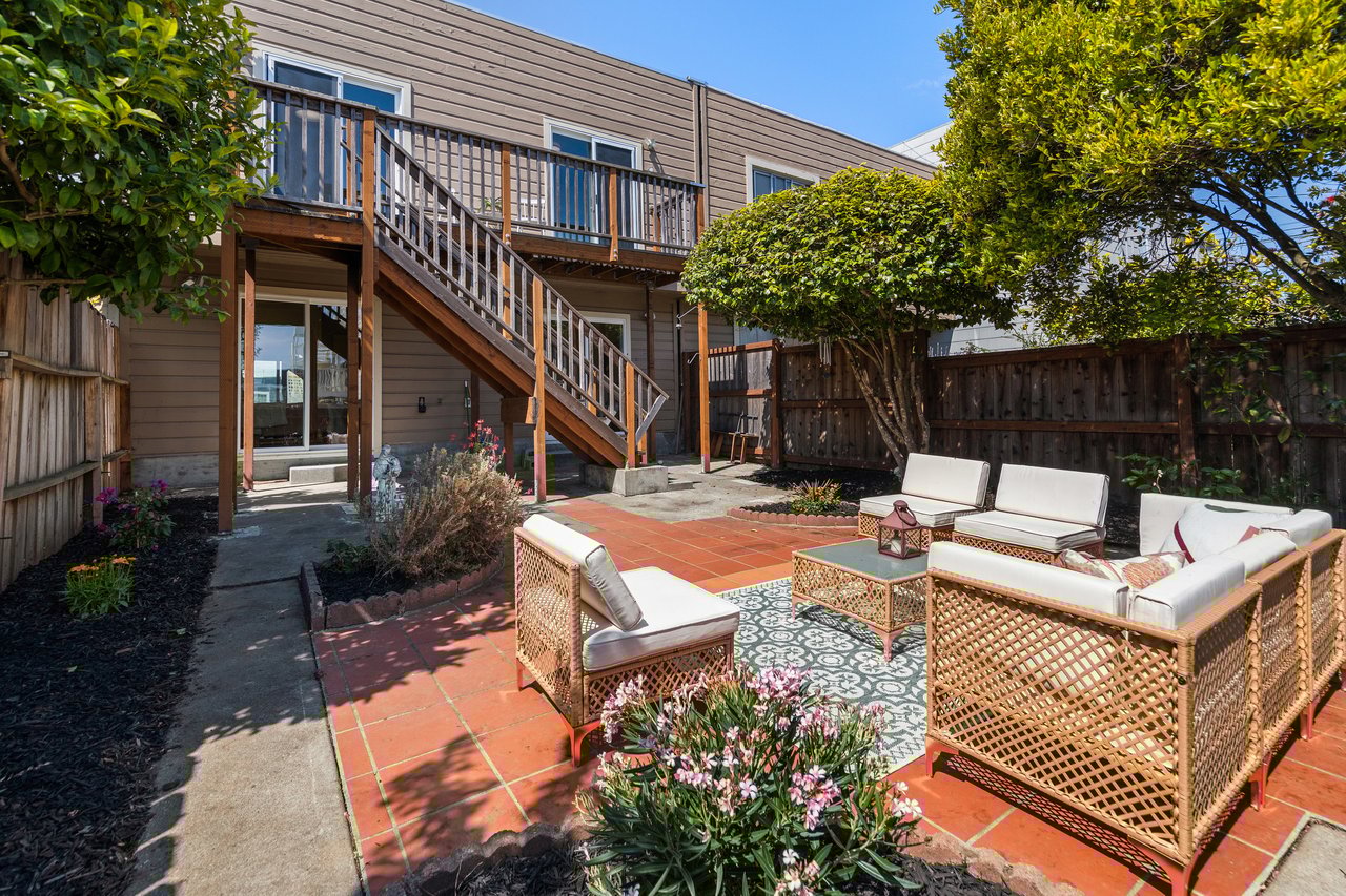 Sunny Spacious Home in Portola District