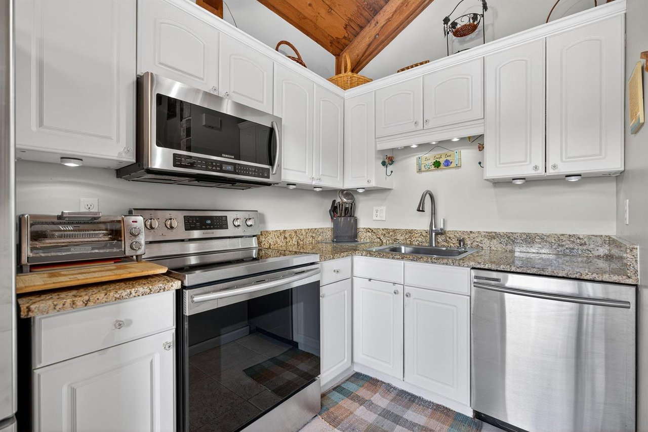 1605 S US Highway 1 Apt 8E