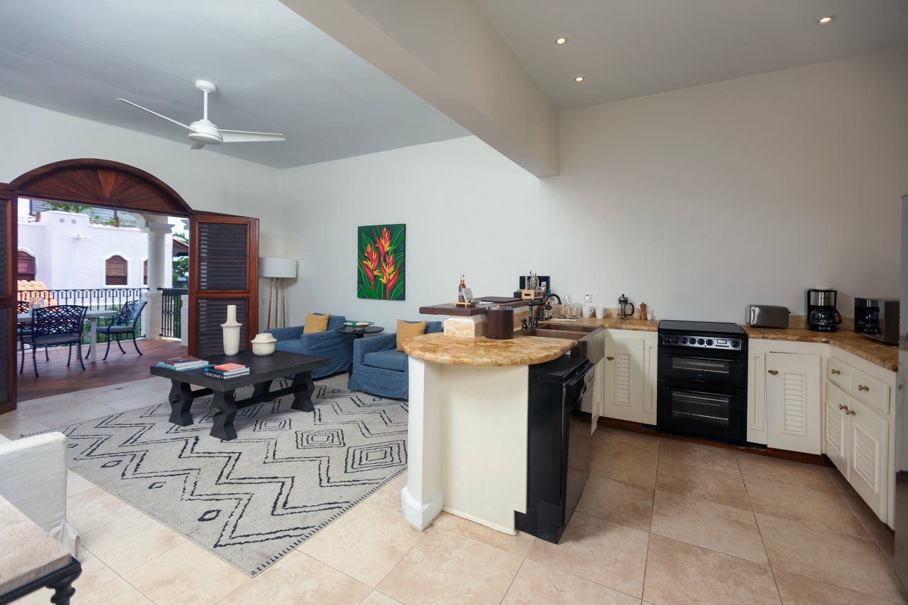 Villa 200, Indigo