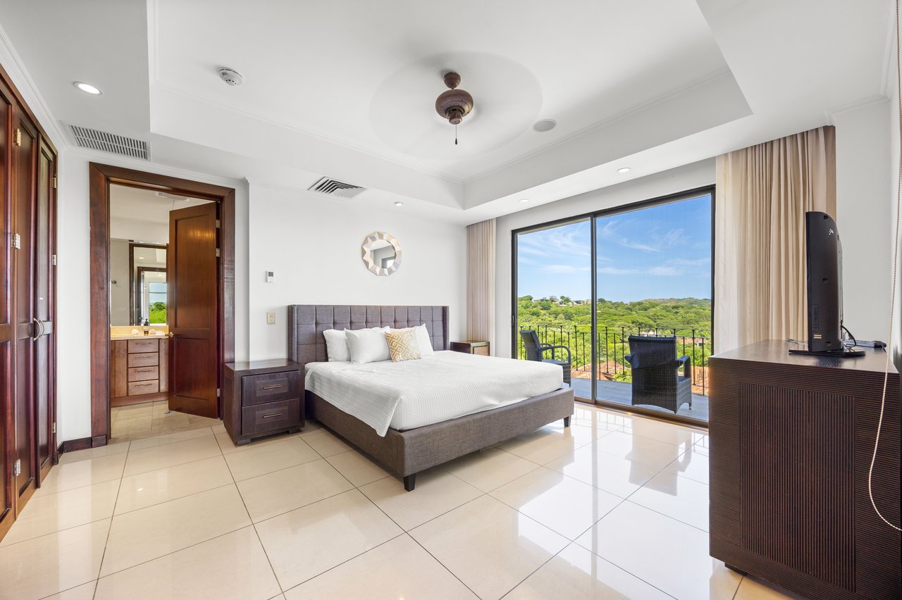 Carao T1-5 | Ocean-View Penthouse with Loft in Reserva Conchal