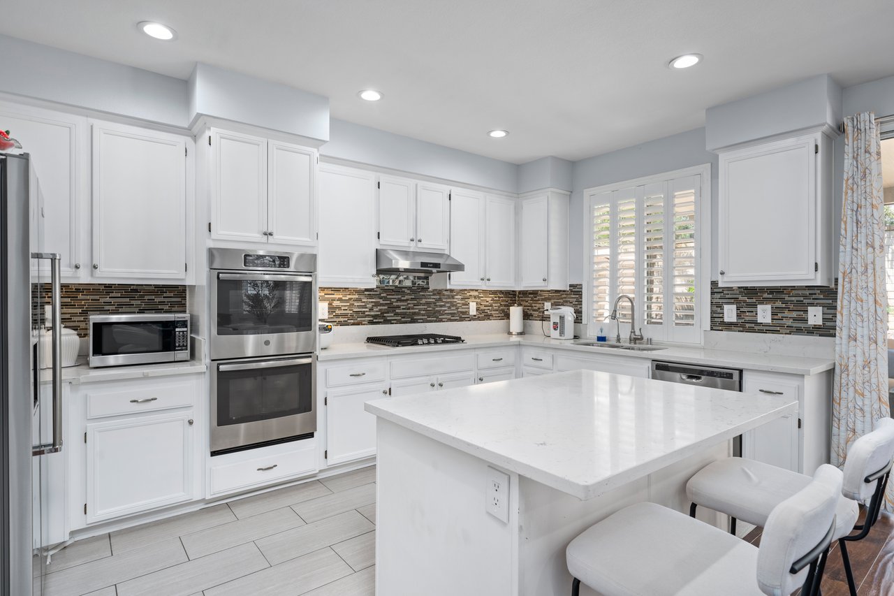 11344 Sunrise Court
