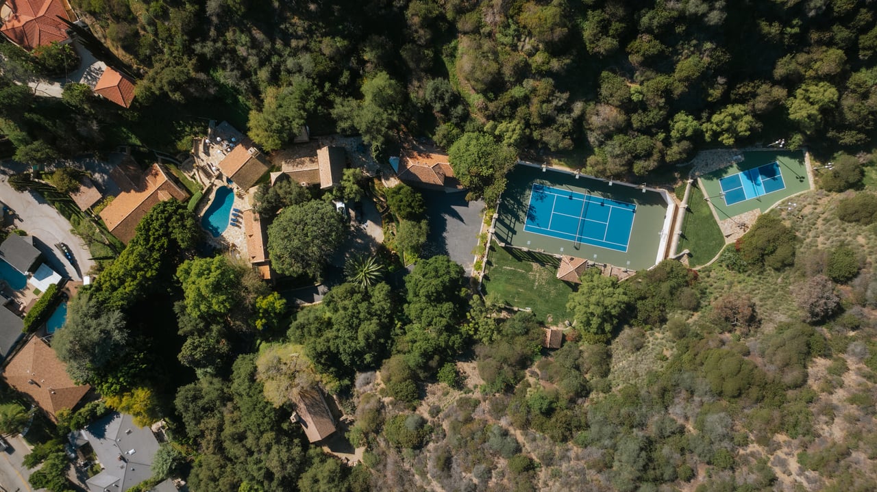 9631 Cedarbrook Dr