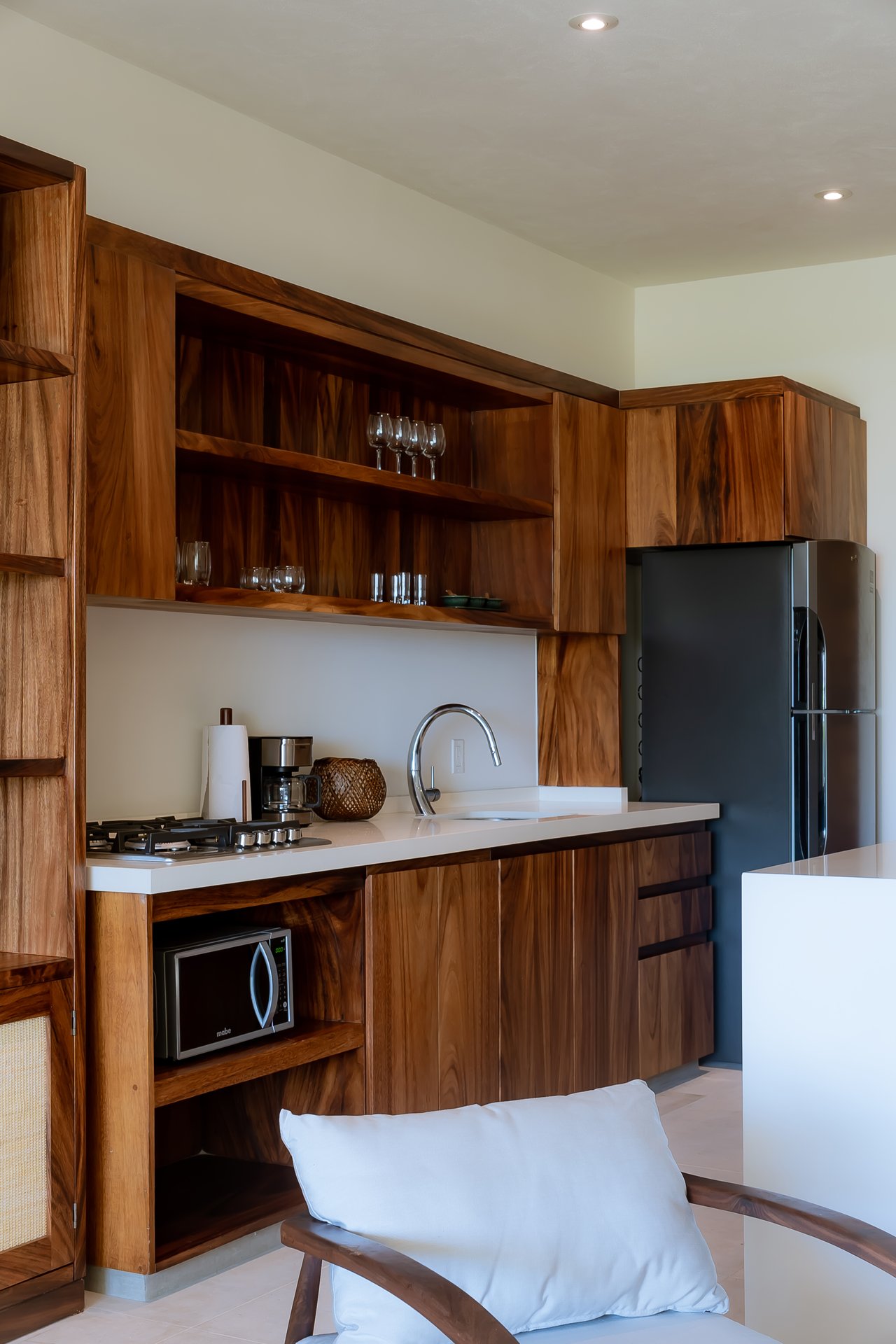 Marea Beachfront Villas G32