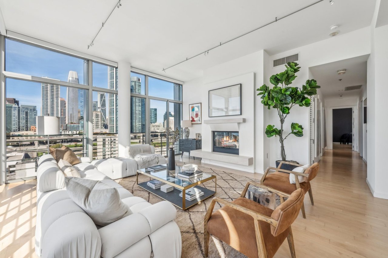 Stunning Corner Penthouse at The Brannan