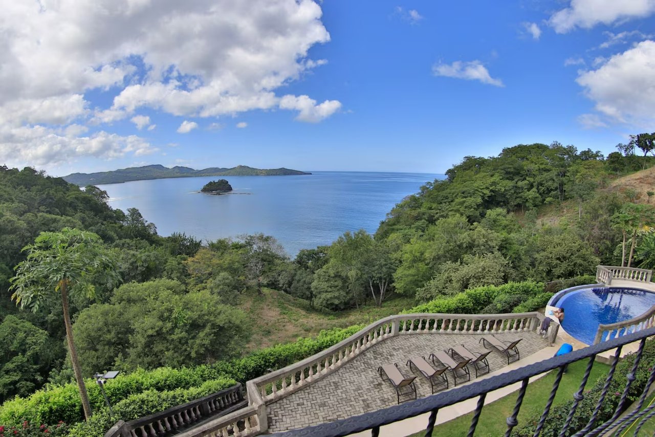 Flamingo Cove 3 | Spectacular Ocean Views in Playa Flamingo