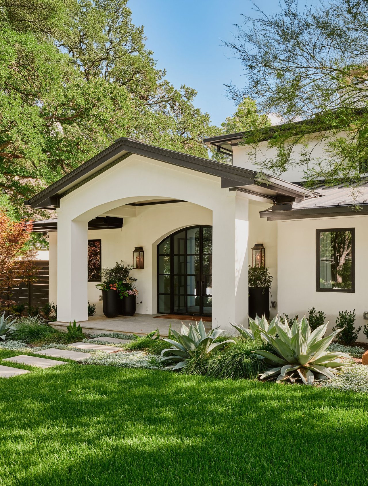 The Tarrytown Enclave | A Rare Compound in the Heart of Central Austin