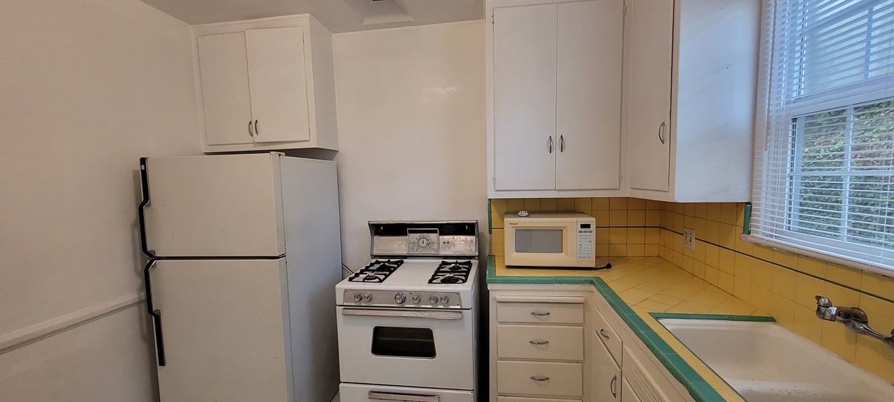 4 Units in Los Angeles