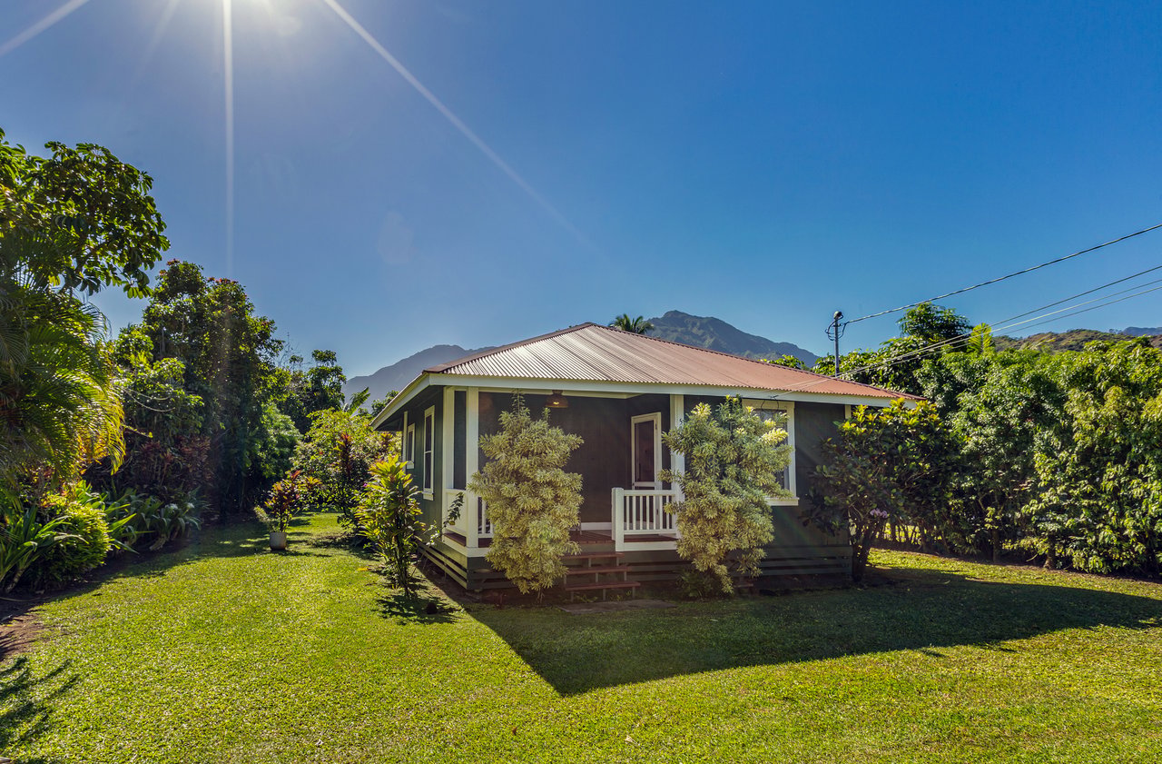 Vintage Surf Cottages