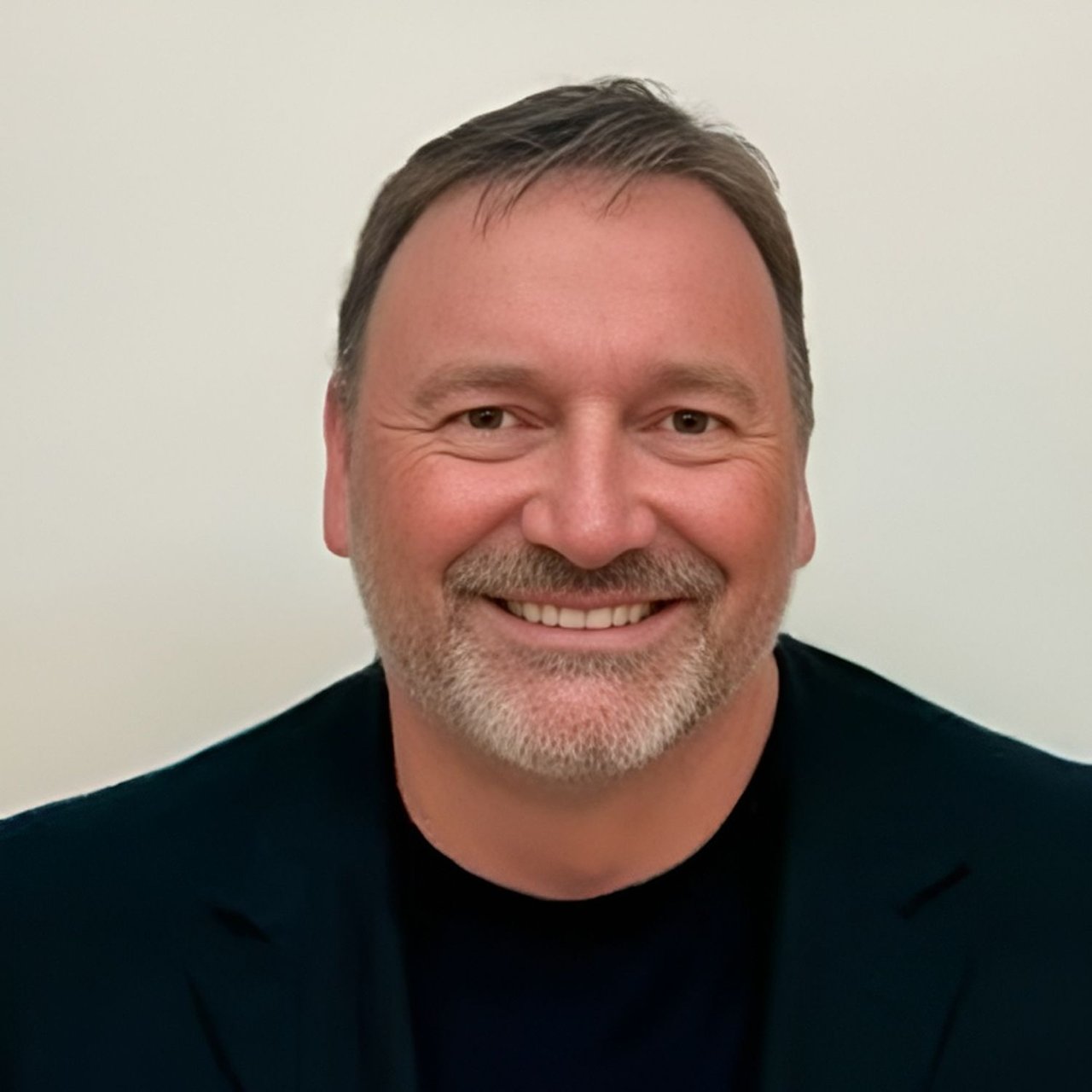 Andy Erickson Geneva, IL Real Estate Agent Headshot