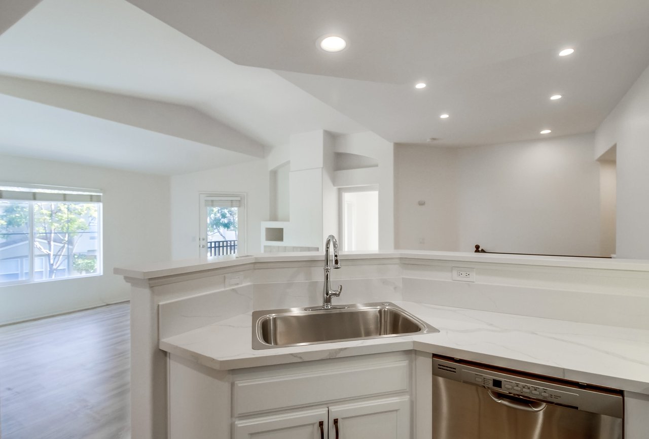 1340 Callecita Aquilla Norte