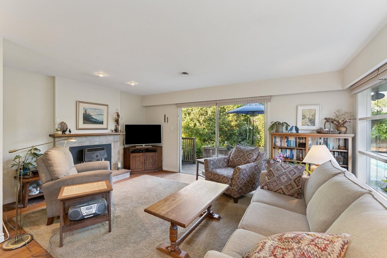 2658 Newmarket Dr