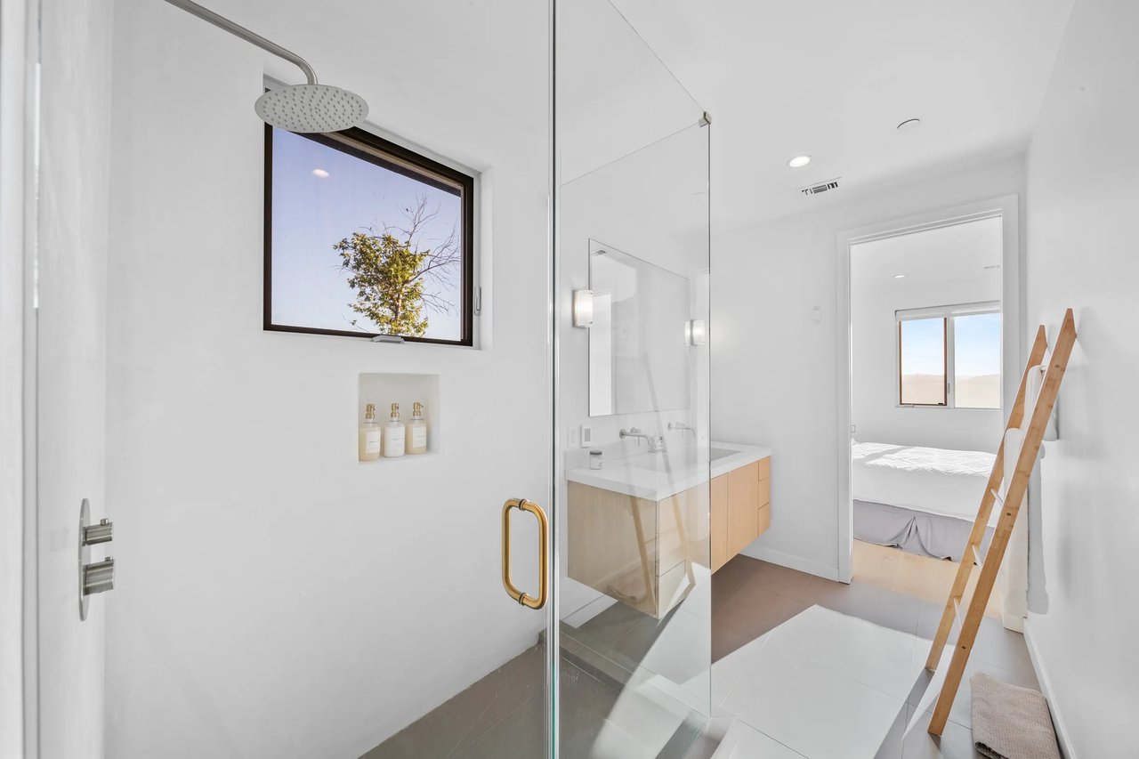 Casa Celeste by Oraklus